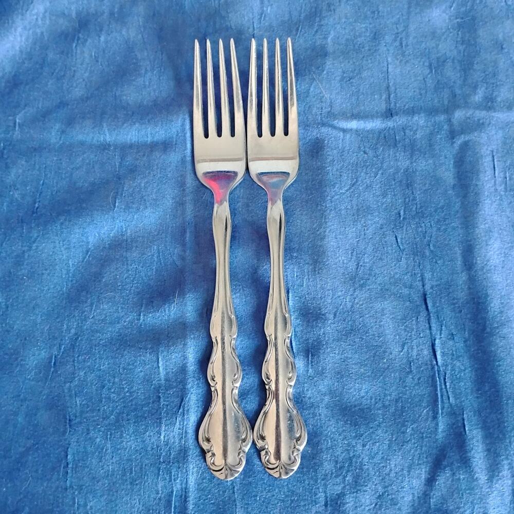 2 Reed & Barton Regency Dinner Forks 7 1/2" Stainless